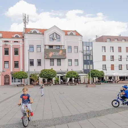 Fontana Free Parking Tuzla